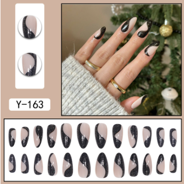 Press on nails(24 pcs/set)💅