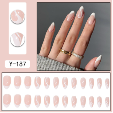 Press on nails(24 pcs/set)💅